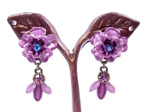 �X�����t�X�L�[�E���C���X�g�[���ƃr�[�Y�̃l�b�N���X