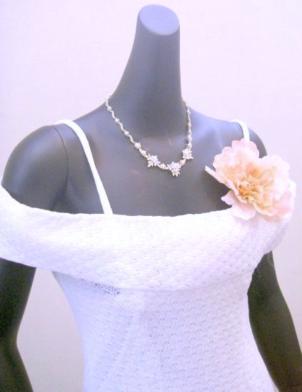 �L���[�r�b�N�̃l�b�N���X