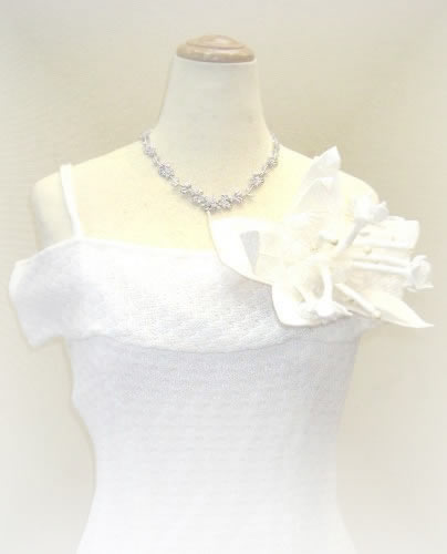 �L���[�r�b�N�̃l�b�N���X